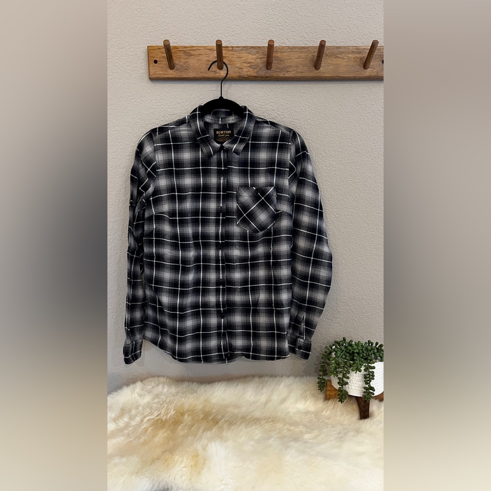 Burton | Black + Gray Plaid Button Down